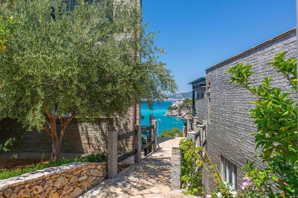 Vila Rina At Aquamarine Residence Vlorë Exterior foto